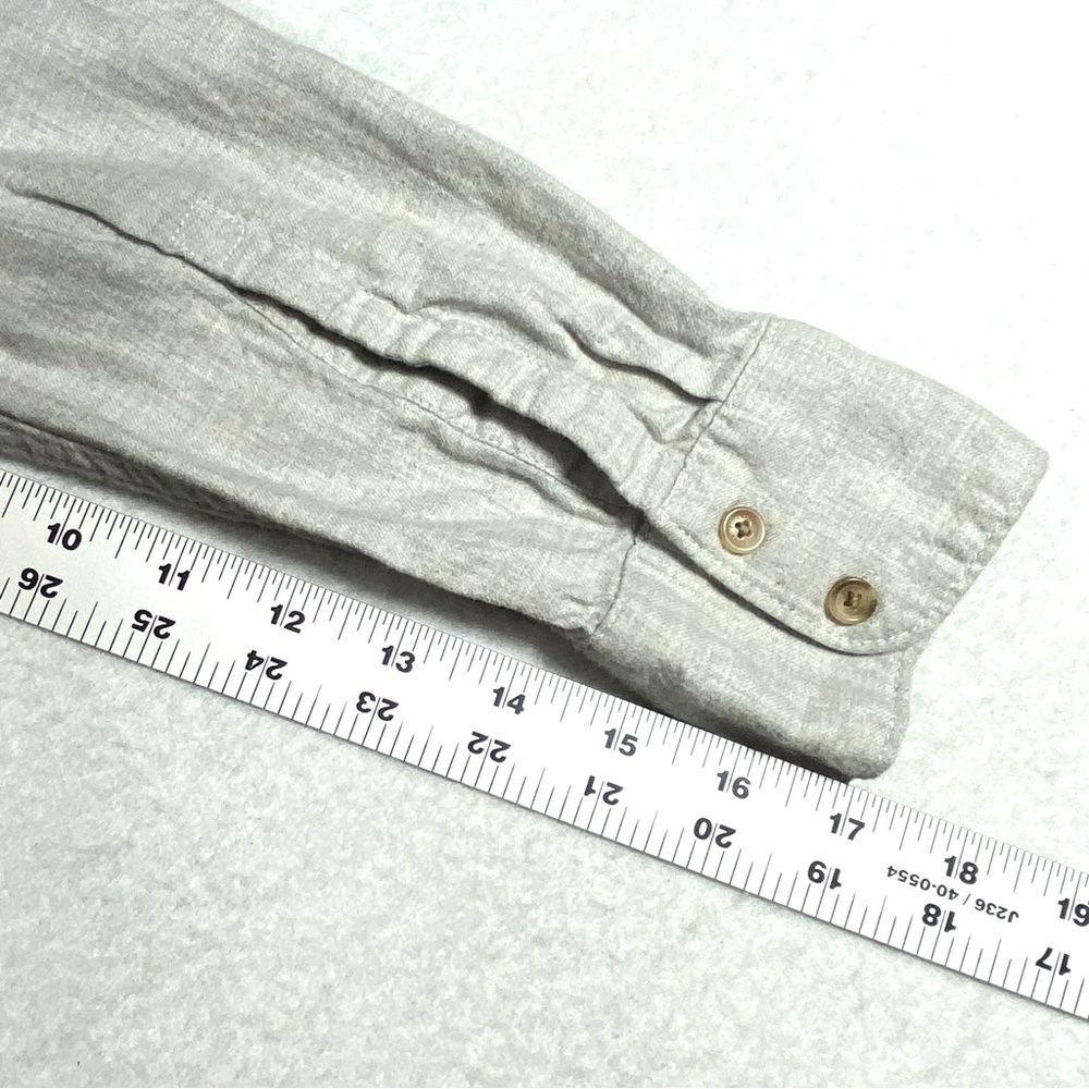 Eddie Bauer Button Down Shirt Womens PM Gray Collared Long Sleeve Pockets Casual - Picture 16 of 16